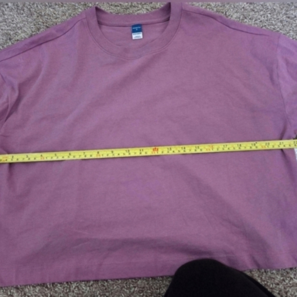Cropped Tee - Picture 5 of 9